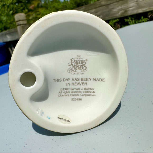 Precious Moments “This Day Has Been Made in Heaven” figurine Vintage 1989 - Picture 5 of 8